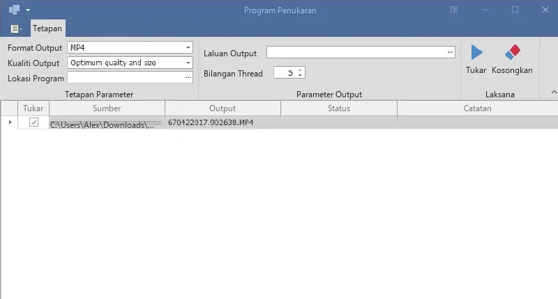 Pembangunan Program Penukaran Format Tersuai